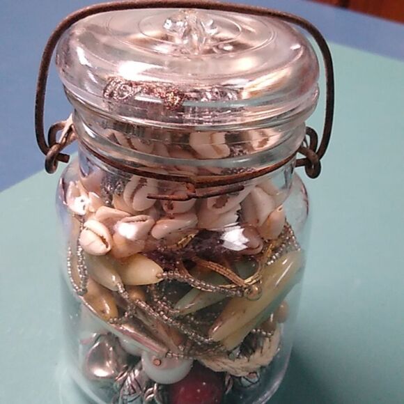 Elegant Multi-Color Jewelry Vintage Pint Jar Cottagecore Grandmacore - Picture 9 of 9